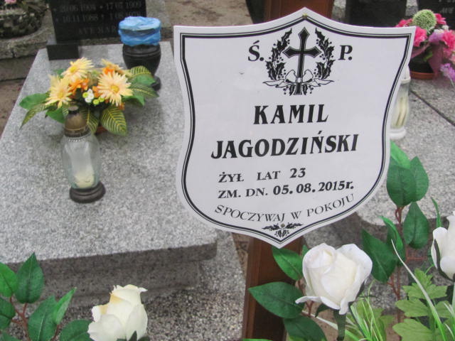 Kamil Jagodziński 1992 Kobylin - Grobonet - Wyszukiwarka osób pochowanych
