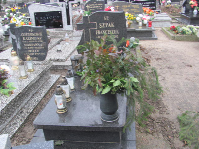 Grób Stanisława Szpak