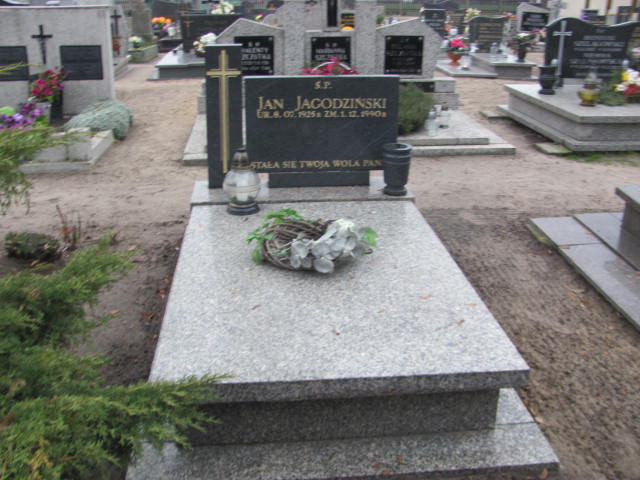 Grób Jan Jagodziński